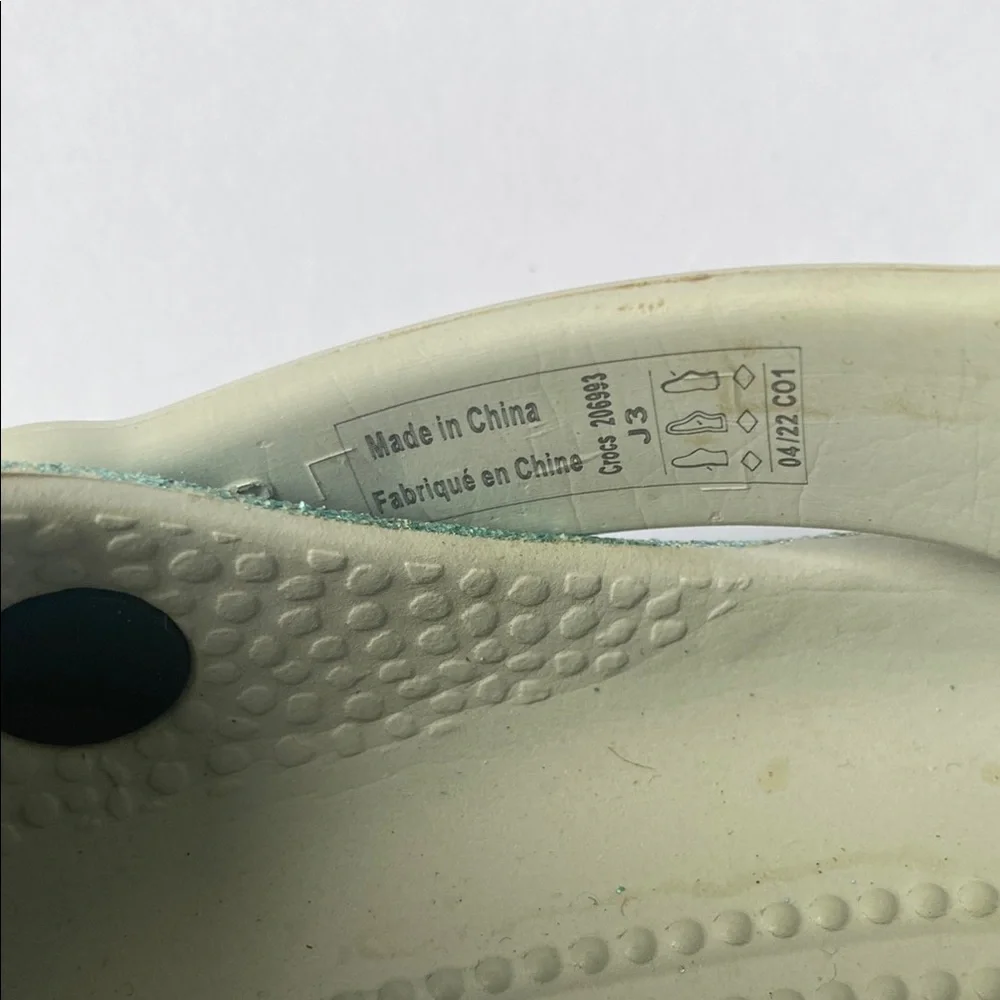 CROCS Gold and Green Water Shoes with Perforated Design - Picture 7 of 8